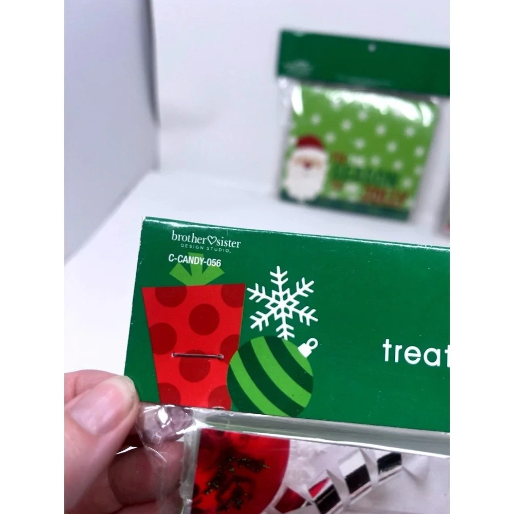 Vtg Hobby Lobby Set of 4 Christmas Treat Bag Toppers W/ Gift Bags 20 Per Pkg